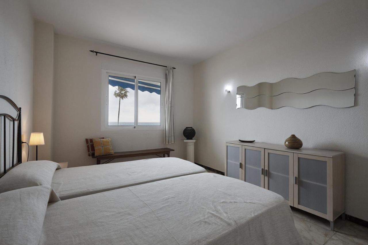 Apartamento Boliches ฟูเอนฮิโรลา ภายนอก รูปภาพ